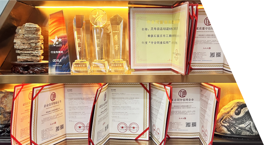 把公司做小，把產(chǎn)品做精 <br>把市場做大，把服務(wù)做好
